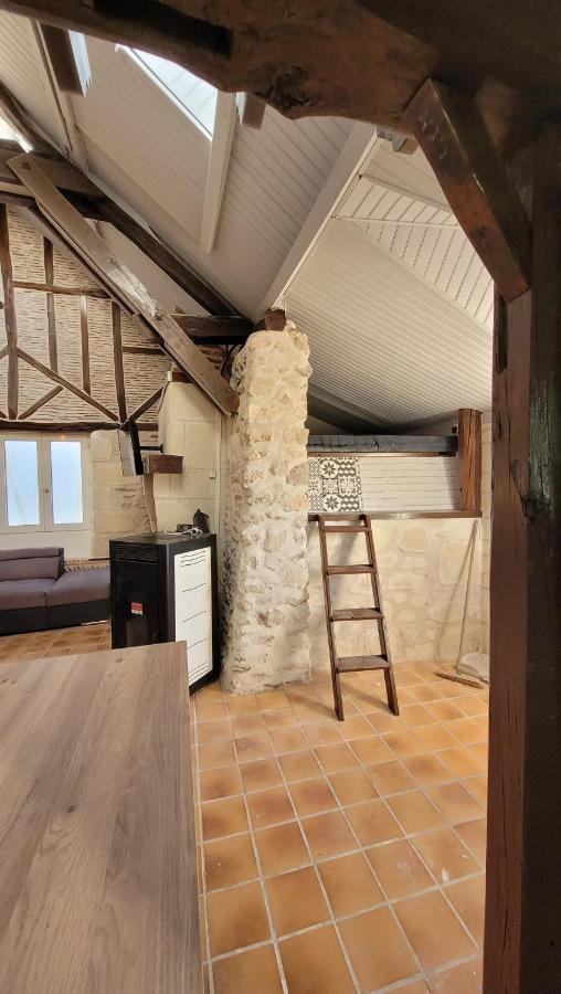 Petit gîte de Charme proche Loire à Vélo Savonnières Esterno foto